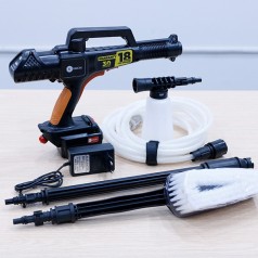 Máy Xịt Rửa Xe Di Động Không Dây Dùng Pin Kachi MK260